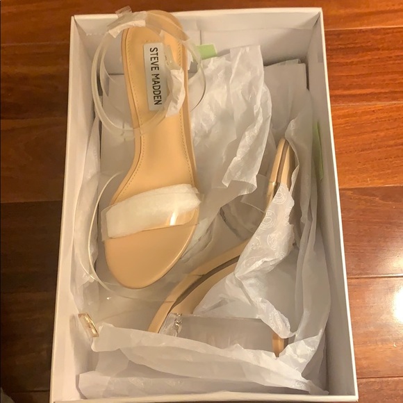 Steve Madden Camille Clear Heels- NEW - Picture 6 of 6